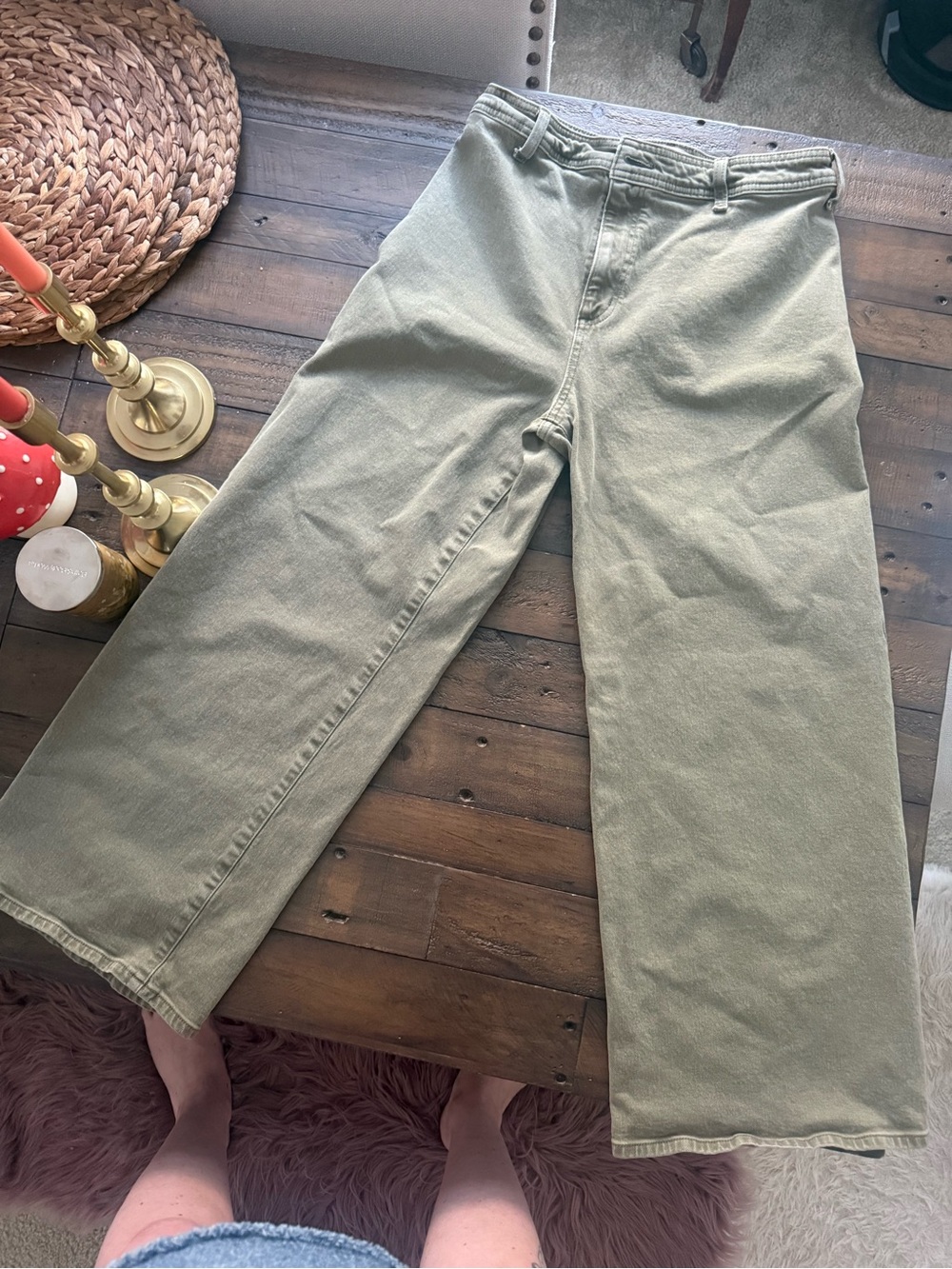 Women's Wide-Leg Casual Pants in Olive Green